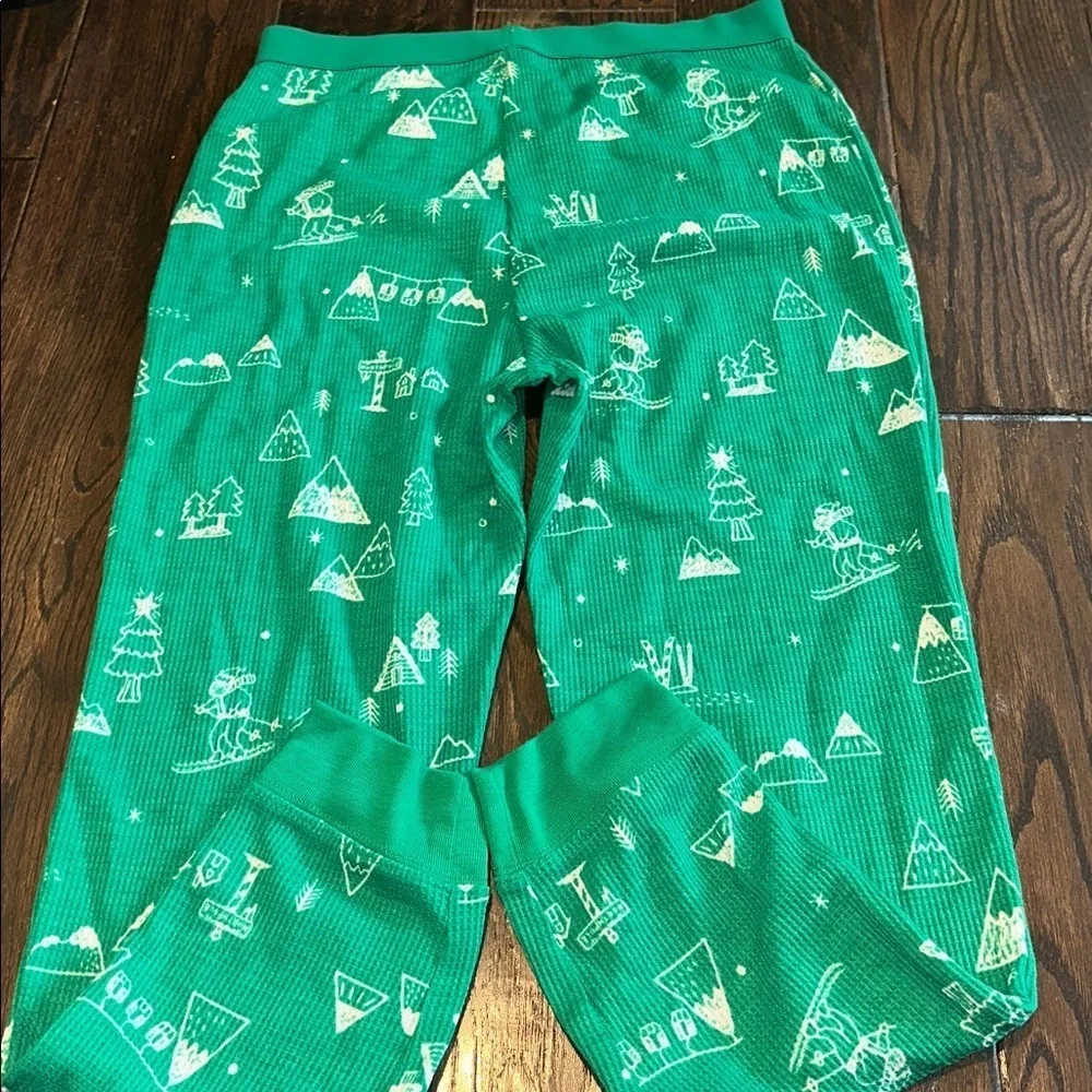 Wondershop Green Kids Christmas holiday Pajama thermal knit Pants size XLarge